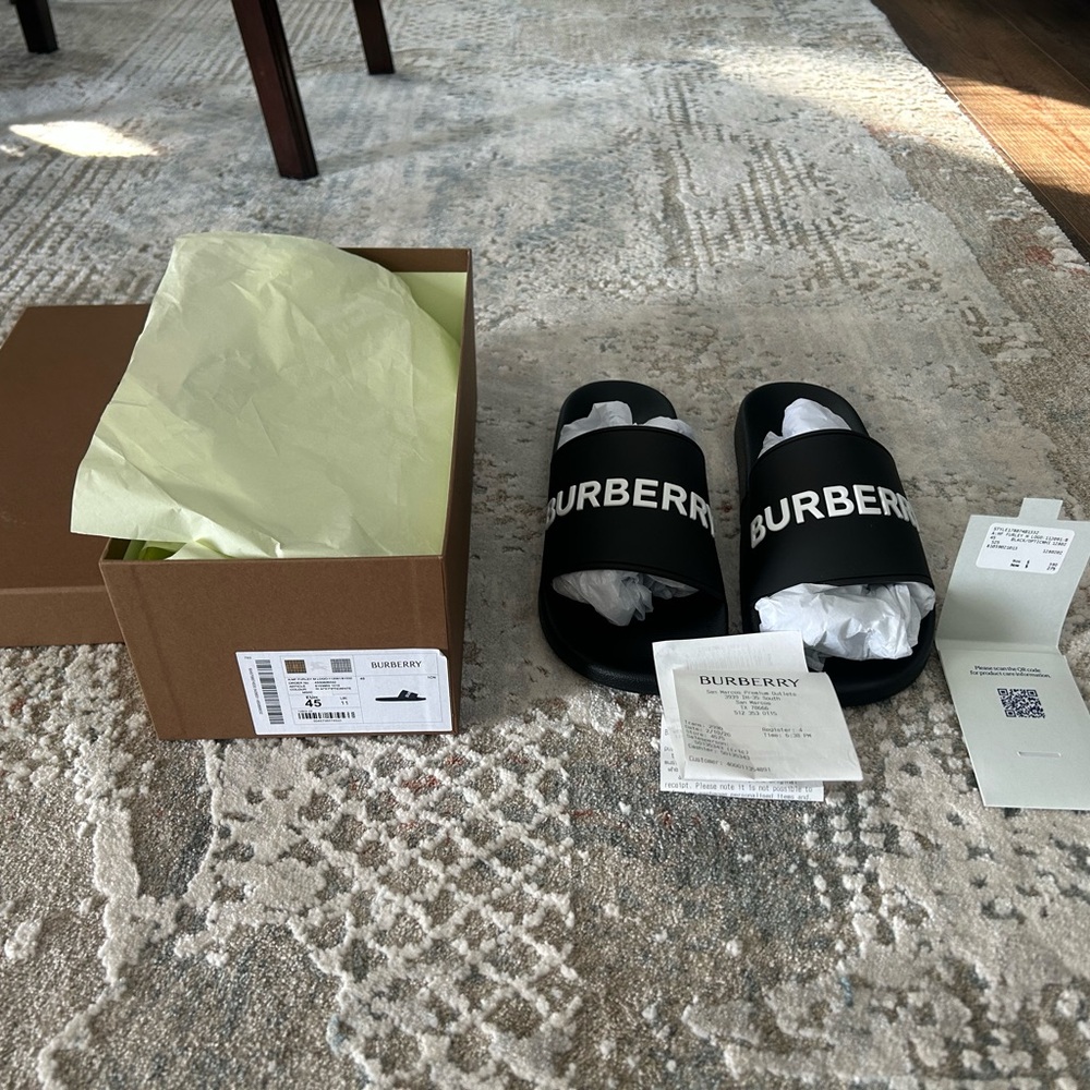 Burberry Men’s Slides Size 45 (10.5/11)